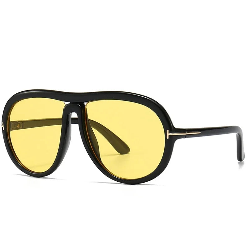 Óculos de sol feminino Rosa Coral Veneto, armação Preta e lente Amarela – estilo sofisticado e proteção UVA e UVB 400 para os olhos.