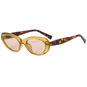 Óculos de sol feminino Rosa Coral Emilia, armação Leopardo e lente Marrom – estilo sofisticado e proteção UVA e UVB 400 para os olhos.